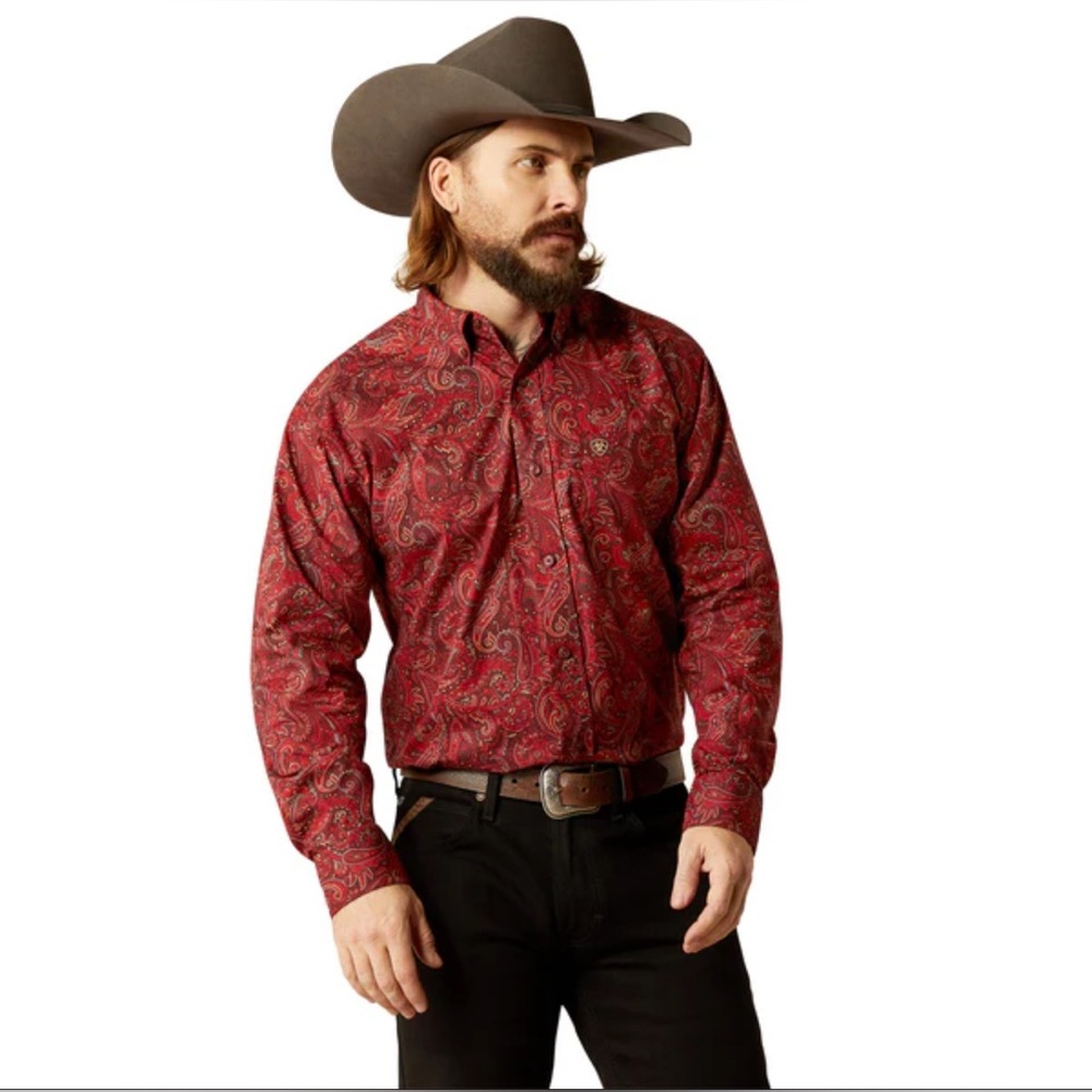 Ariat Men's Burgundy Paisley Button Down Shirt
